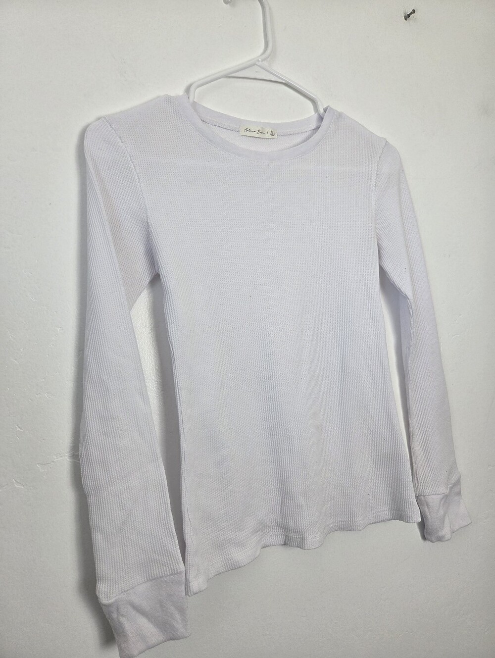 Active Basic White Thermal Shirt Long Sleeve Crew Neckline Base Layer Small - Picture 2 of 8